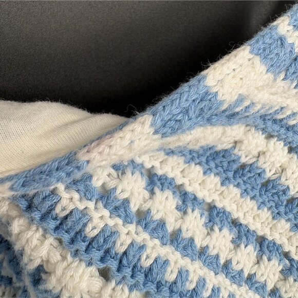 Hollister Women's Striped Crochet Knit Crop Top S Blue White Boho Festival Boho - Picture 8 of 10